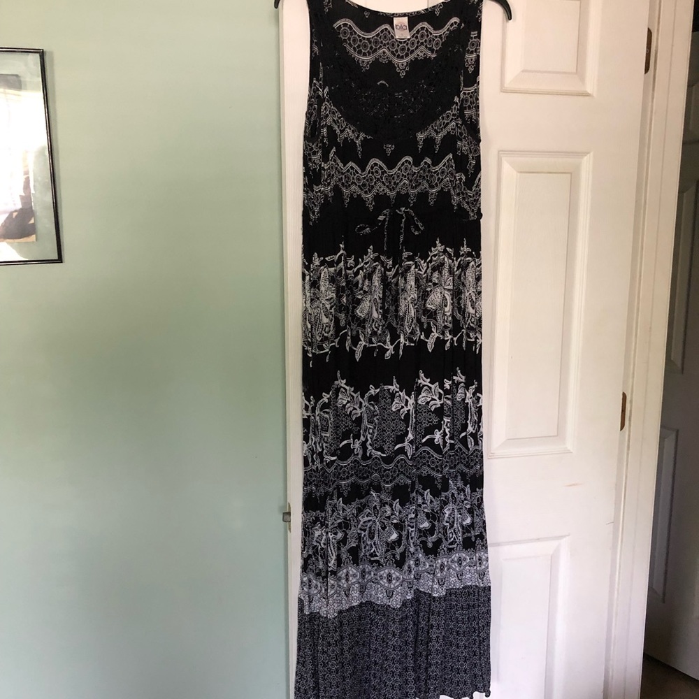 Dress black
